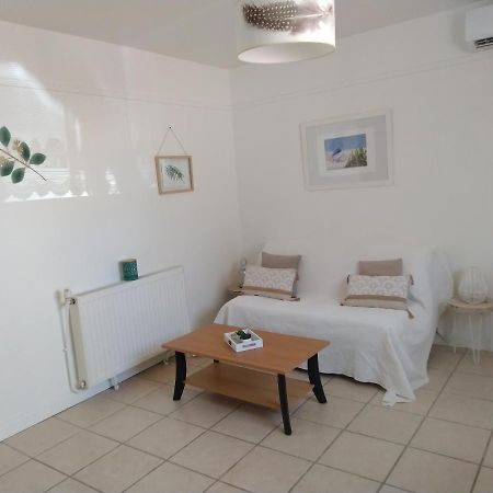 Bessan Studio Neuf Climatise Proche D'Agde מראה חיצוני תמונה
